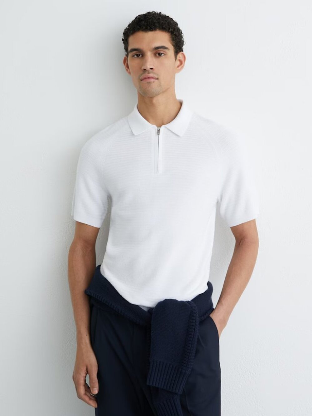 Reiss Estate Textured-Knit Half-Zip Polo Shirt in White - XL